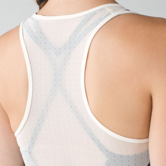 LULULEMON white dance to yoga tank - Picture 4 of 9